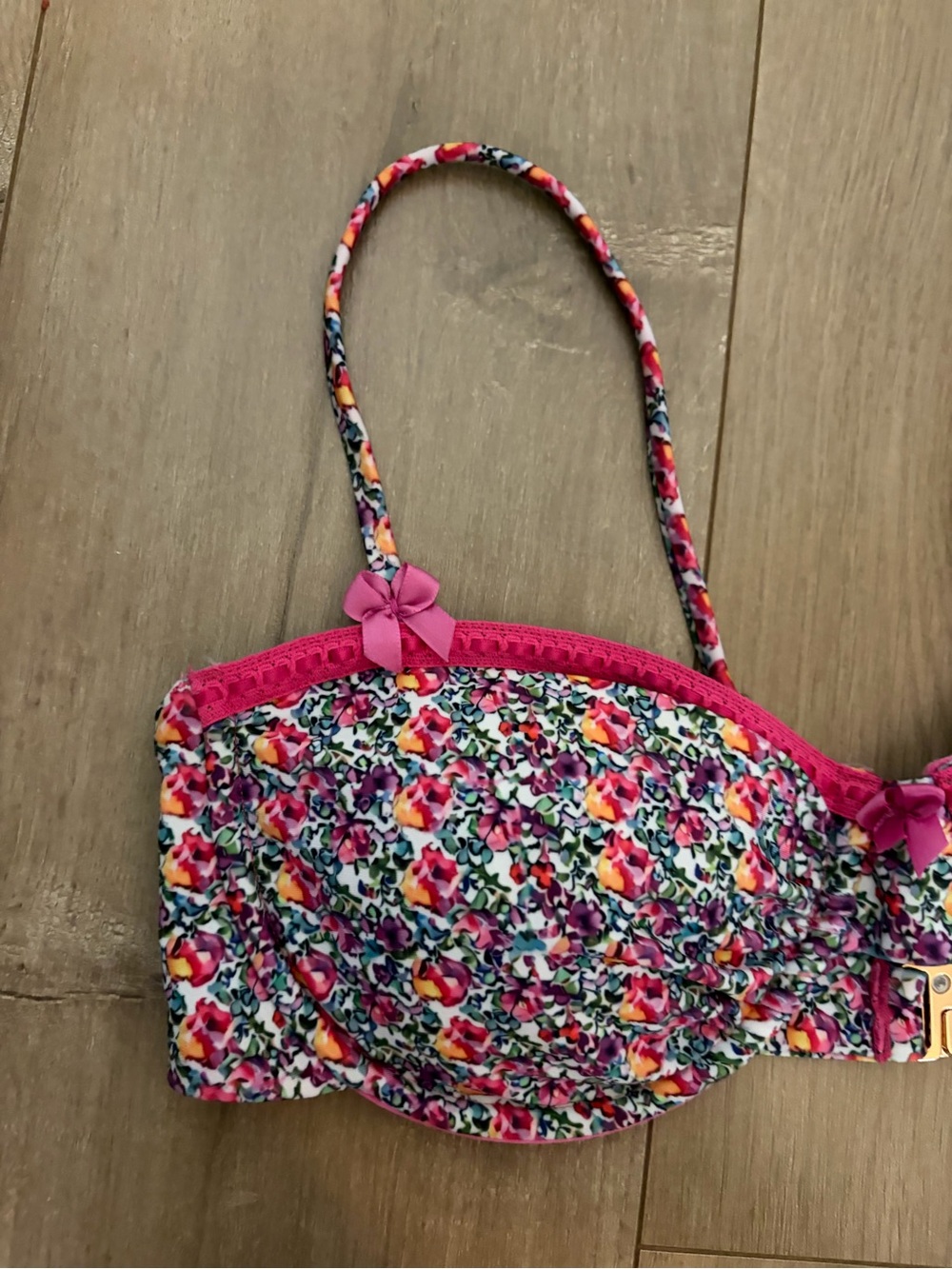 Strawberry milk mob Pink Floral bikini Swim Set - Cute Ruffle Design - Picture 5 of 9